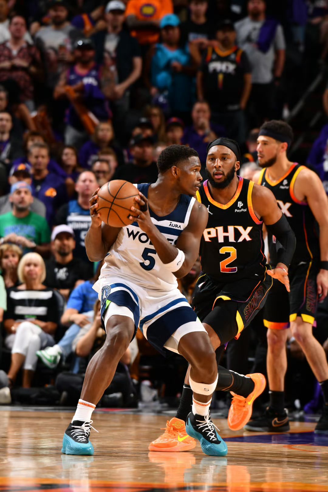 爱游戏-达拉斯独行侠迎NBA季后赛关键赛；清晨篮板制胜；管理层满意；阵容厚度经受考验的简单介绍